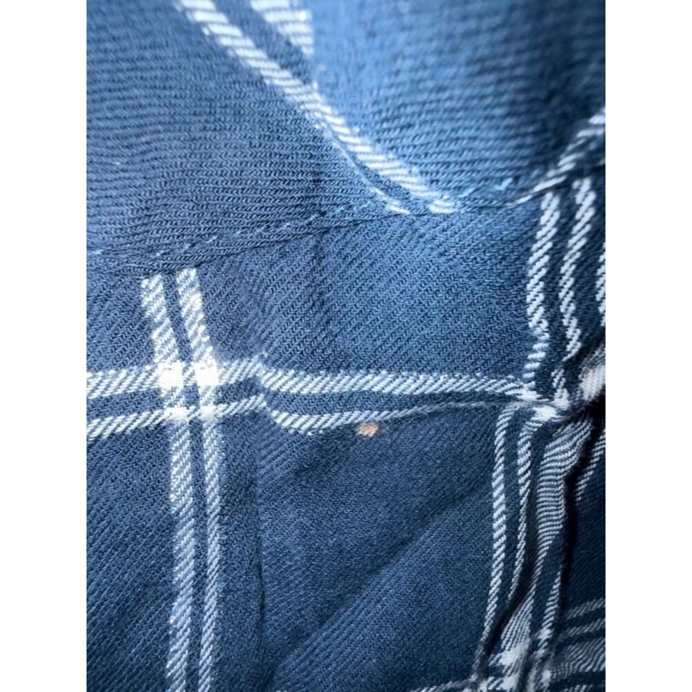 Flannel - Picture 3 of 3